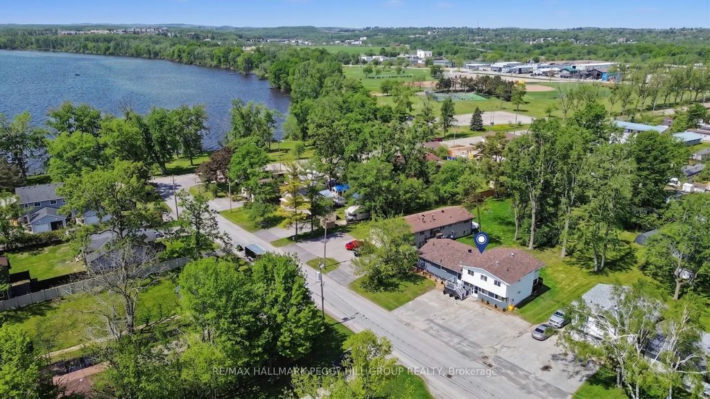 22 Olive Crescent, Orillia