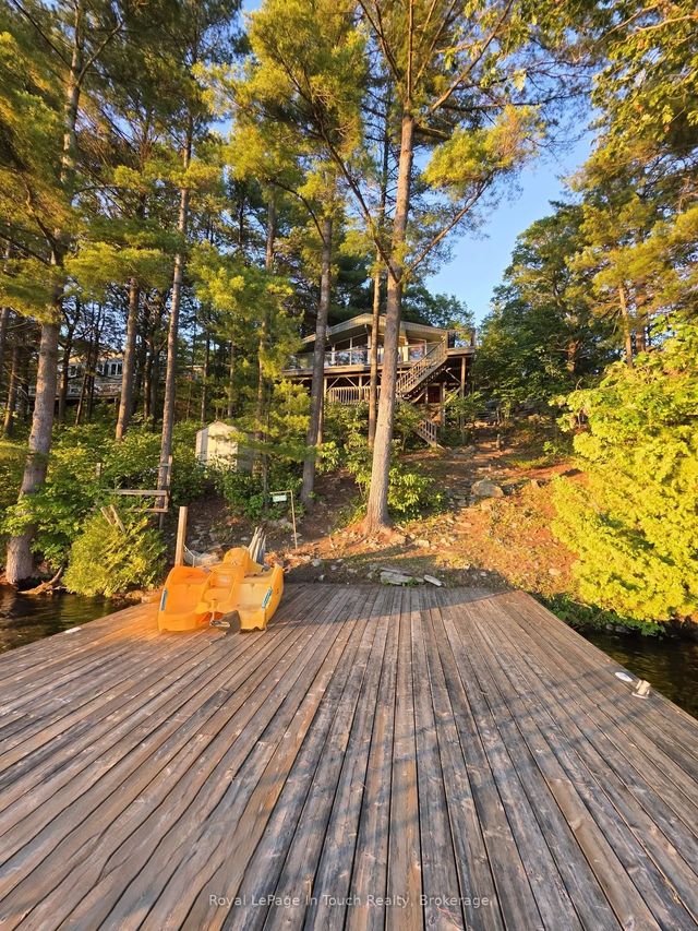 3946 East Shore Road, Severn