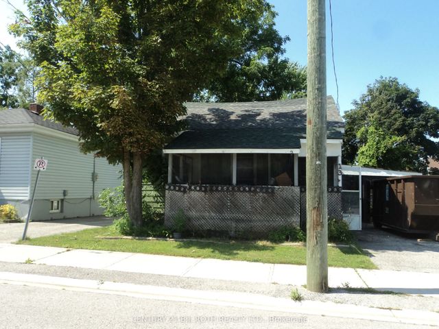 137 Dufferin Street, Orillia