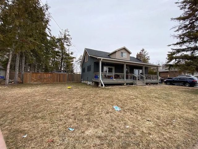 544 Big Bay Point Road, Barrie