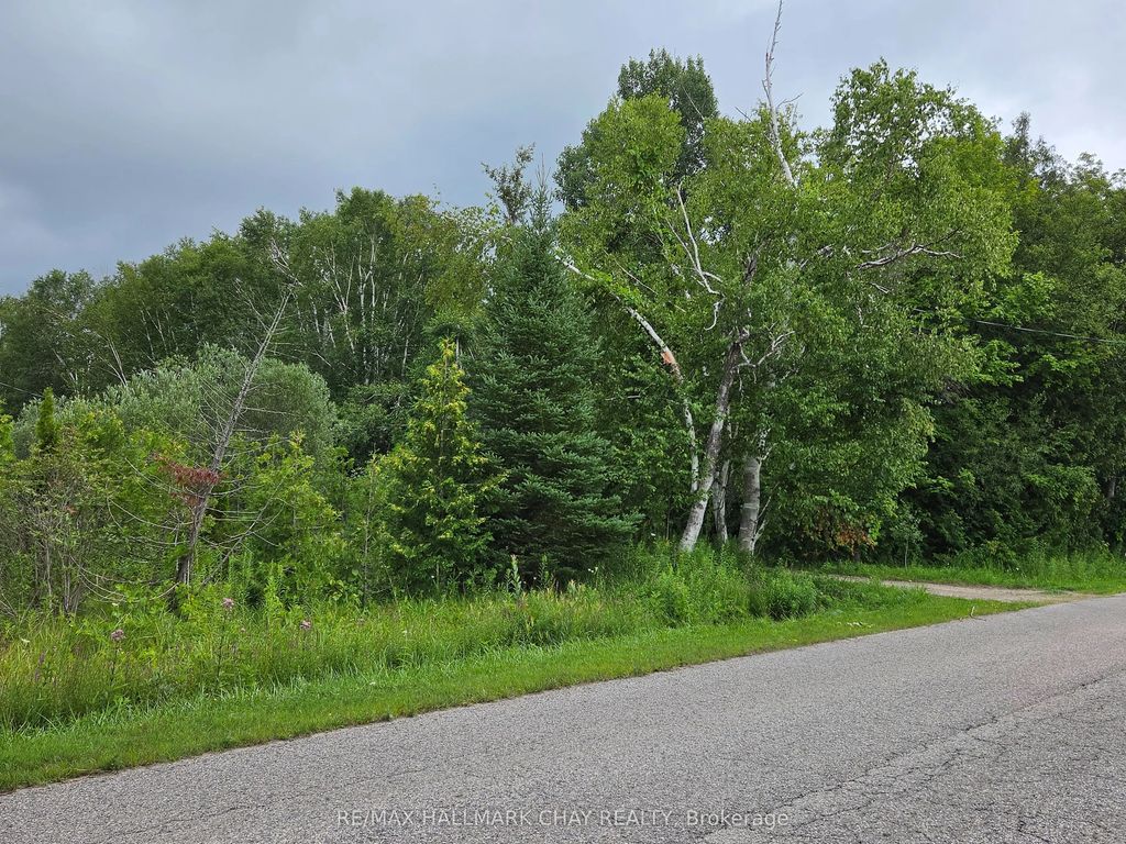 1017 Line 8 North Line, Oro-Medonte