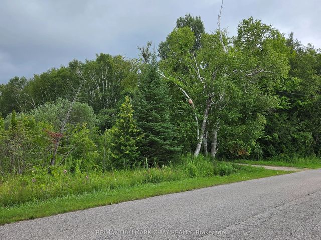 1017 Line 8 North Line, Oro-Medonte