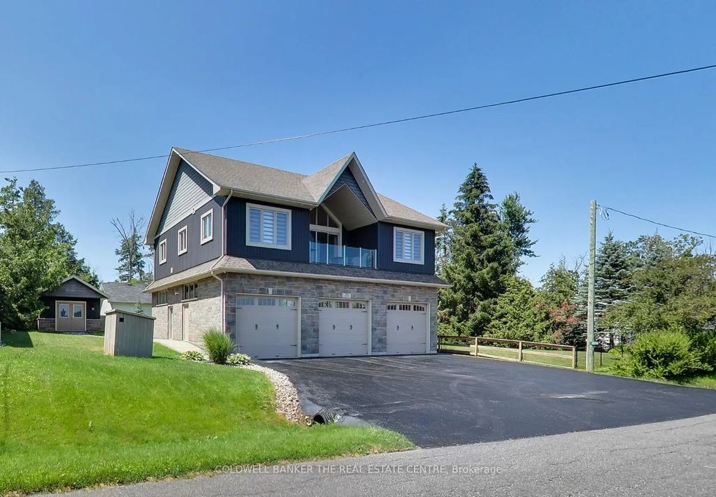 224 Lakeshore Road E, Oro-Medonte