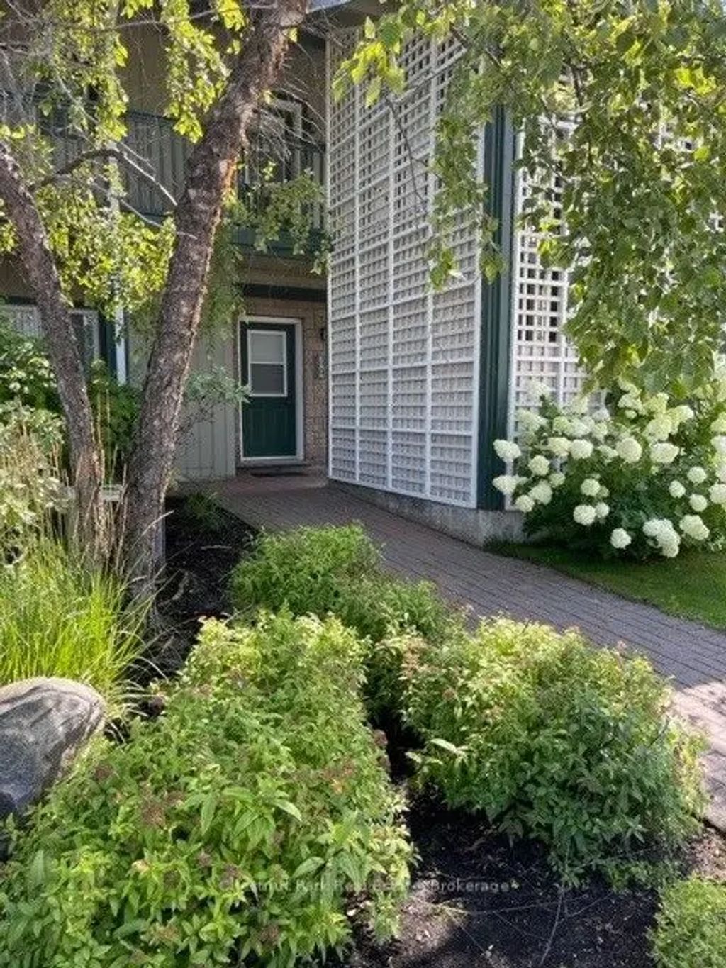 684 Johnston Park Avenue, Collingwood