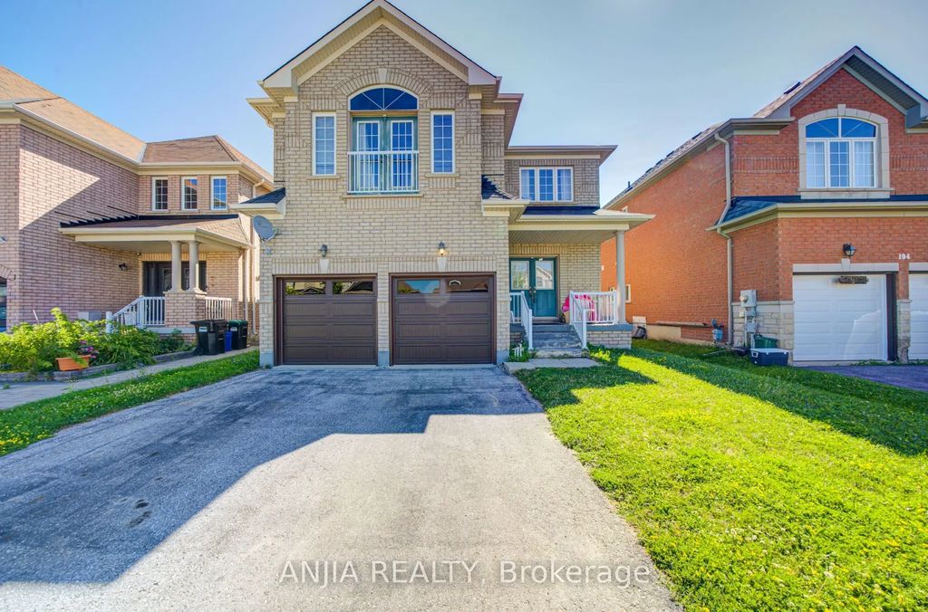 102 Westminster Circle, Barrie
