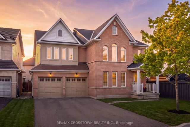 22 Maple Crown Terrace, Barrie