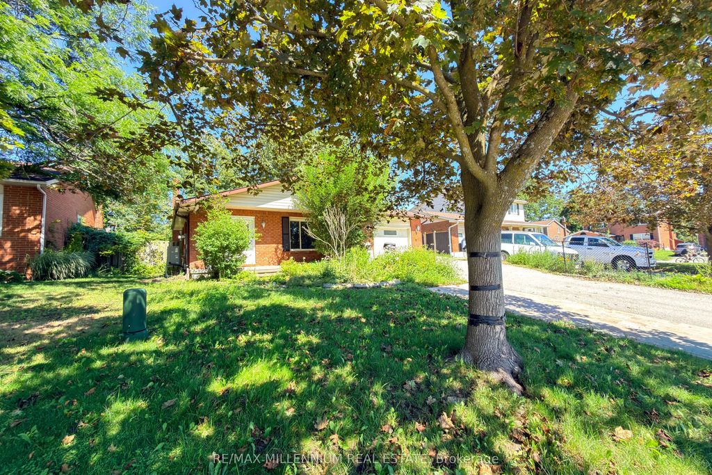 5 Pepler Place, Barrie