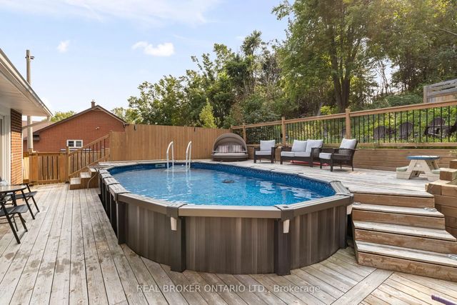92 Quinn Avenue, Orillia