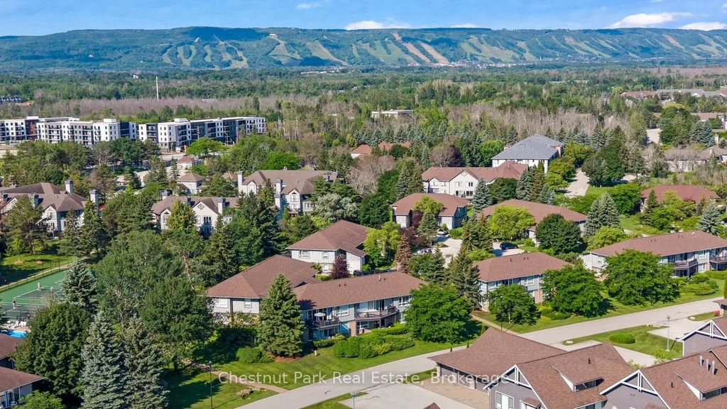 679 Johnston Park Avenue, Collingwood
