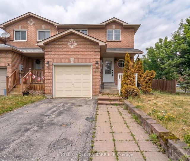 92 Lee Crescent, Barrie