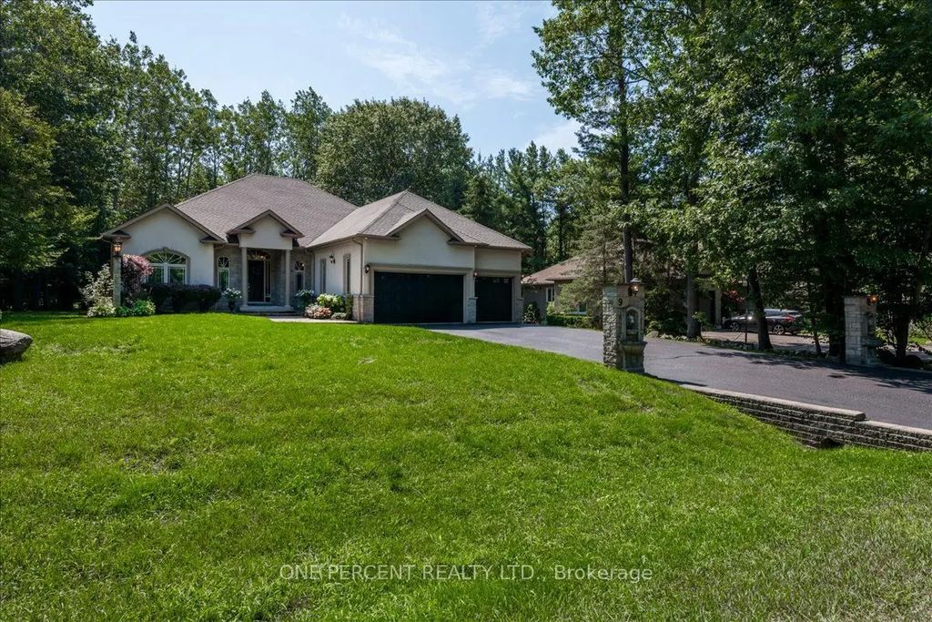 9 Laddie Lane, Springwater