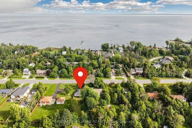 9775 Beachwood Road, Collingwood