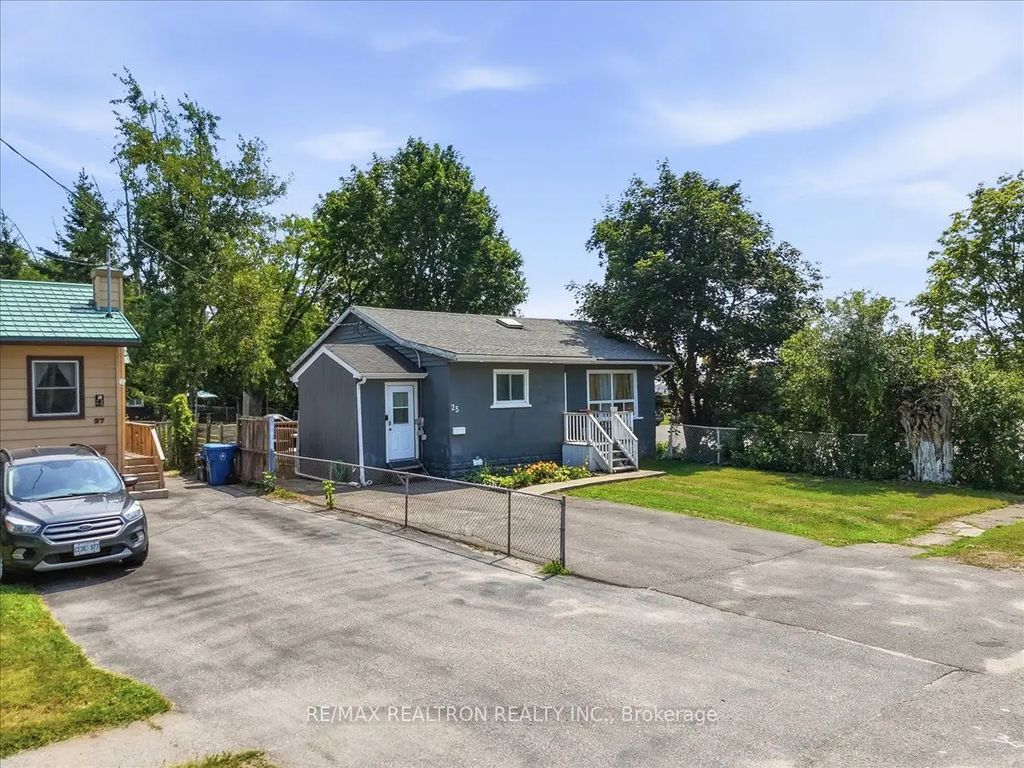 25 Simcoe Street, Orillia