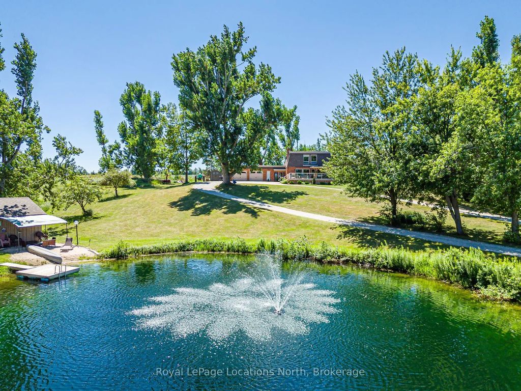 8941 County 91 Road, Clearview