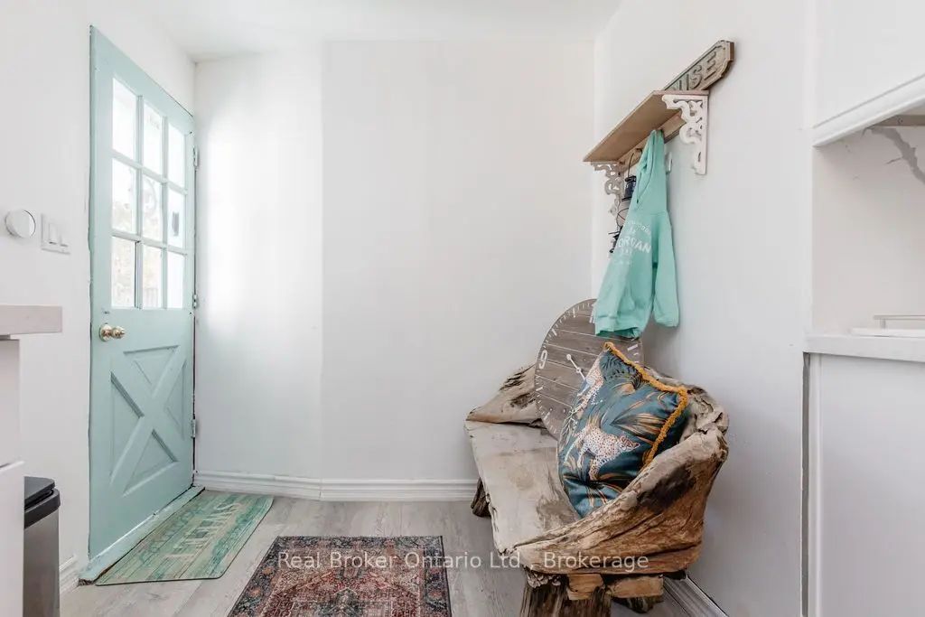 7 Oliver Drive, Tiny