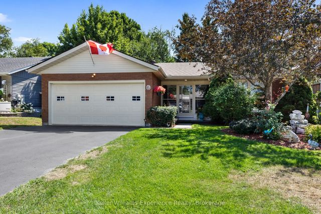 6 Bonaventure Place, Penetanguishene