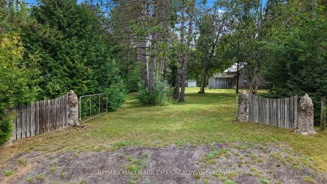 1347 Old Second Road N, Springwater
