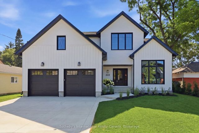 222 Oak Street, Collingwood