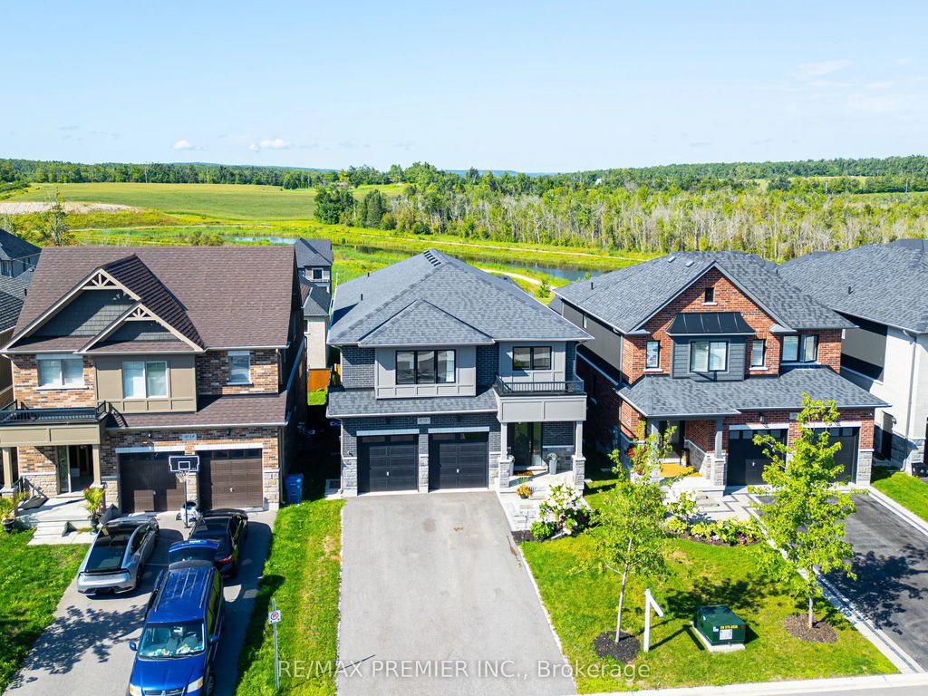 3020 Sierra Drive, Orillia