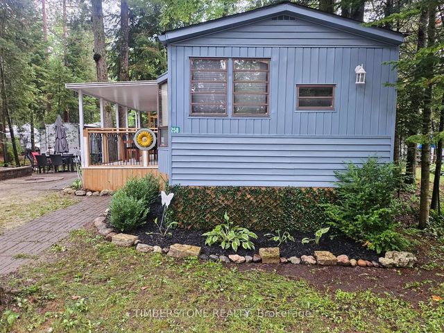 85 Theme Park Drive 258, Wasaga Beach