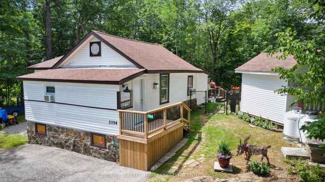 5594 Upper Big Chute Road, Severn