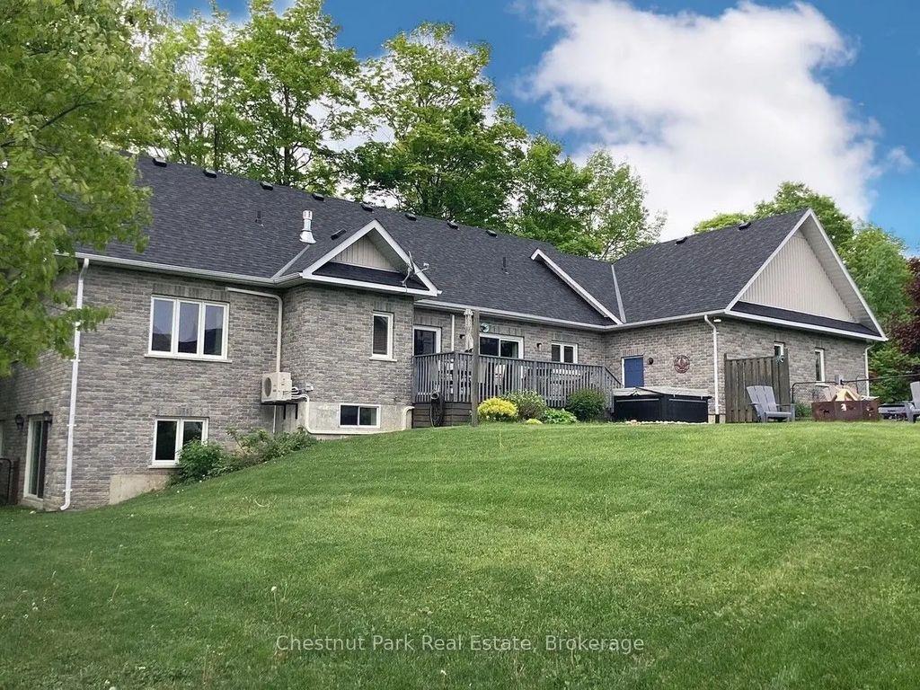 28 Boyd Crescent, Oro-Medonte