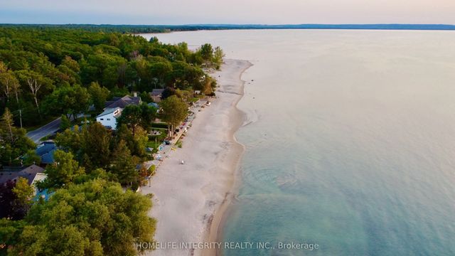 2197 Tiny Beaches Road S, Tiny