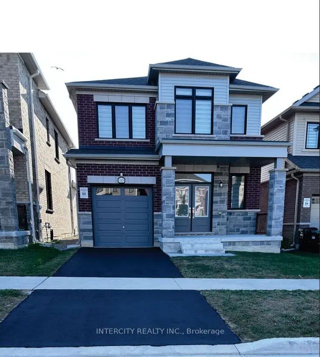 10 Kingsbury Trail, Barrie