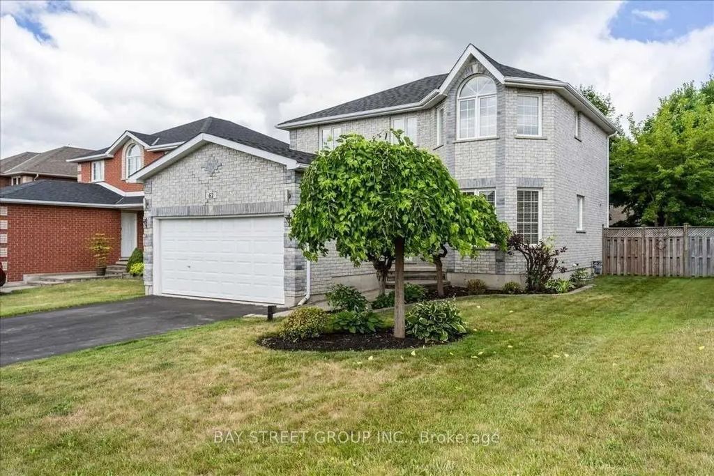 62 Summerset Drive, Barrie