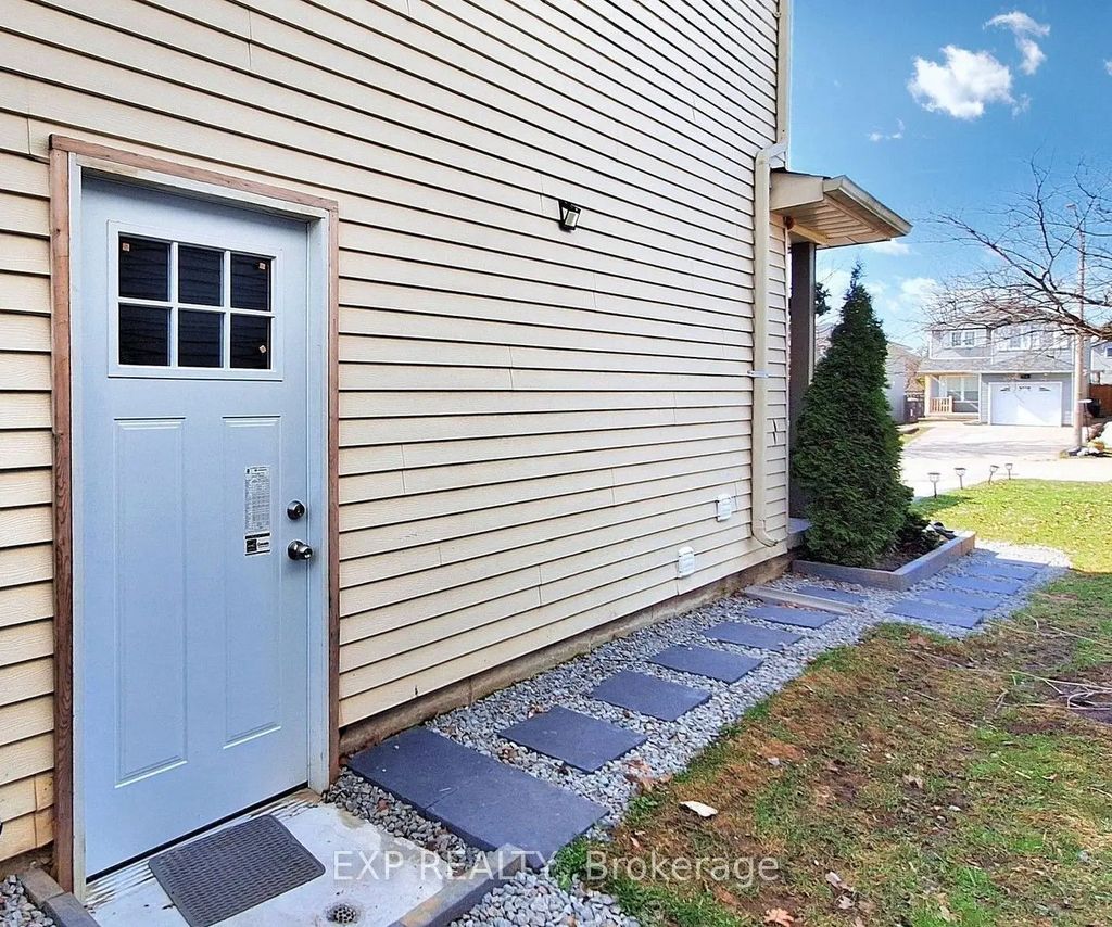 43 D'ambrosio Drive, Barrie