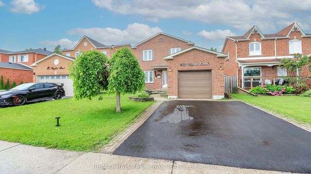 182 Kozlov Street, Barrie
