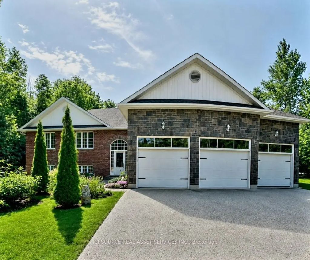 1361 Rimkey Crescent, Severn