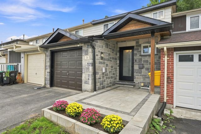 36 Chaucer Crescent, Barrie