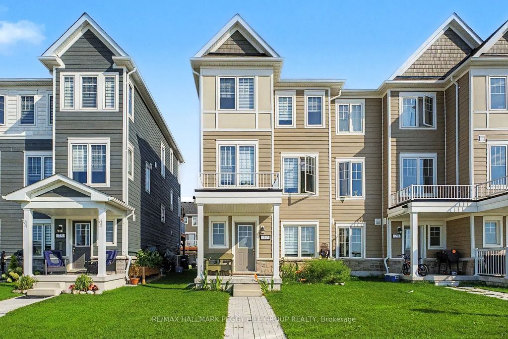 77 Shelburne Avenue, Wasaga Beach