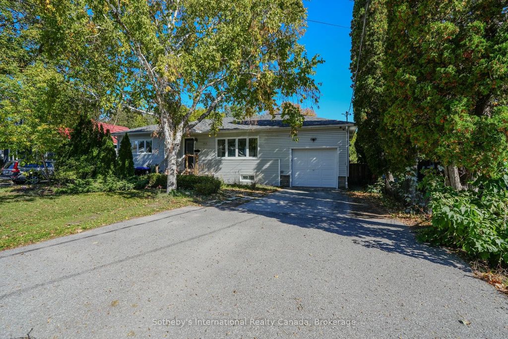 345 Napier Street, Collingwood