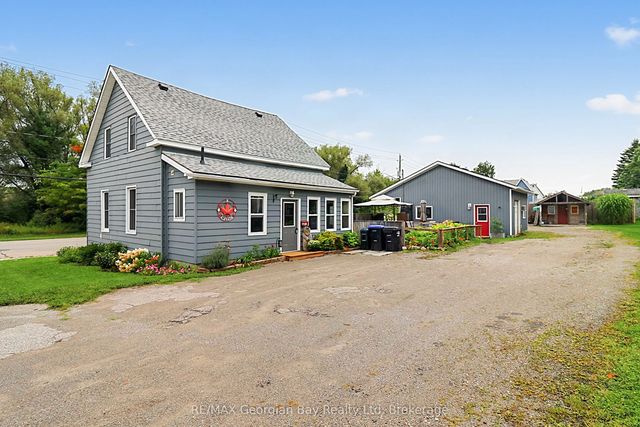 154 Robert Street W, Penetanguishene