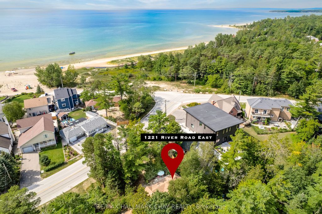 1221 River Road E, Wasaga Beach