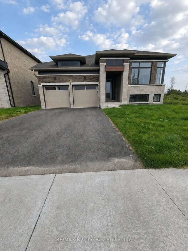 40 Rosanne Circle, Wasaga Beach