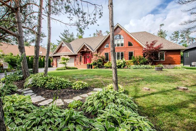 34 Alpine Way, Oro-Medonte