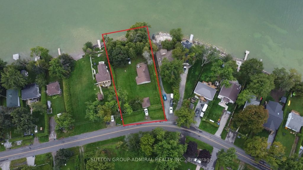 2392 Lakeshore Drive, Ramara
