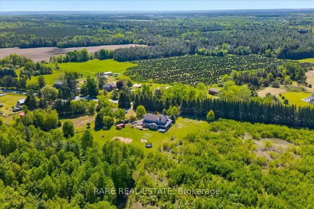 3938 Hogback Road, Clearview