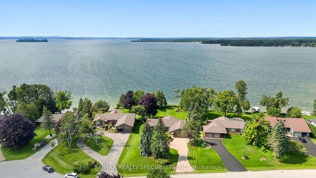 36 Thicketwood Place, Ramara
