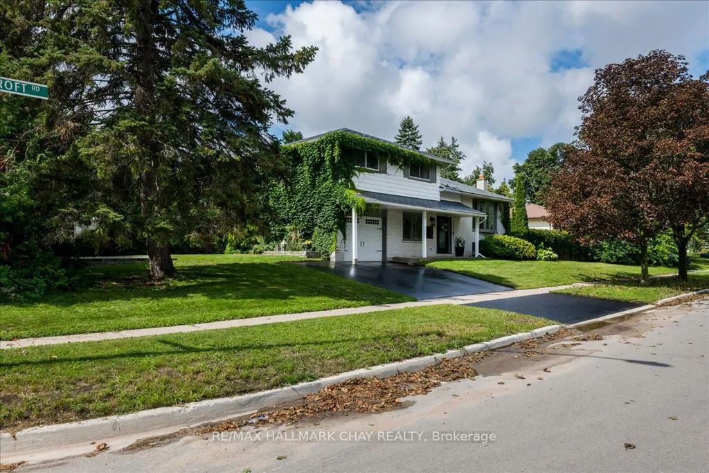 19 Highcroft Road, Barrie