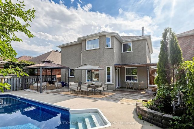 38 Felt Crescent, Barrie