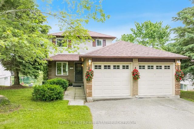 361 Galloway Boulevard, Midland