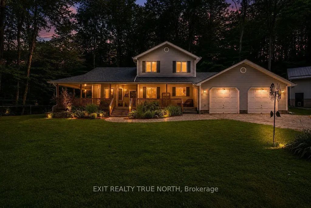 3889 Baseline Road, Springwater