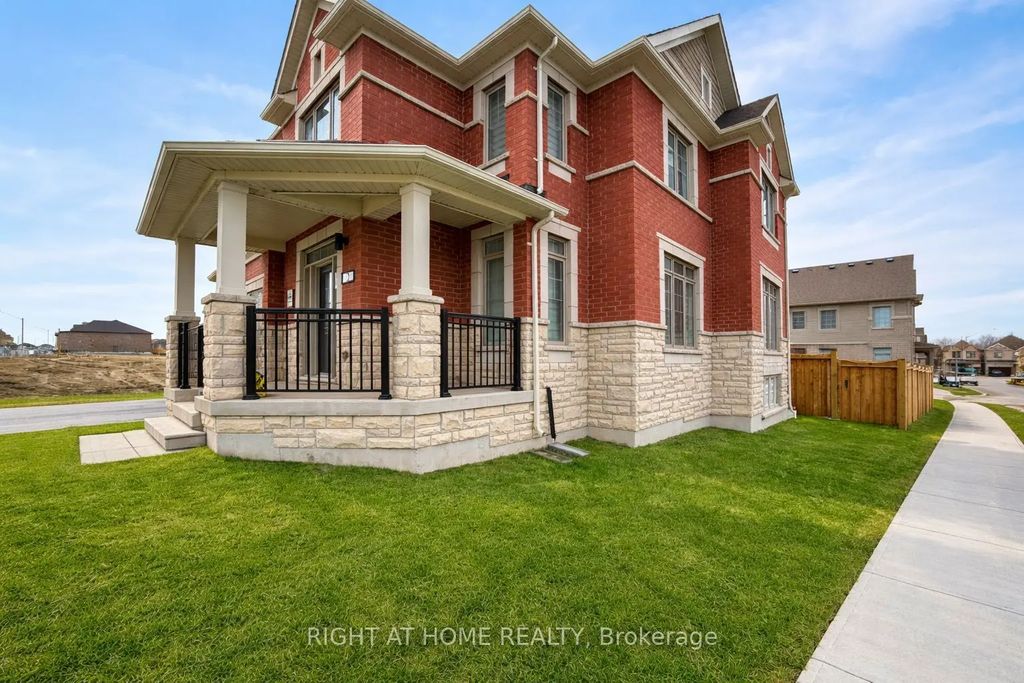 2 Sagewood Avenue, Barrie