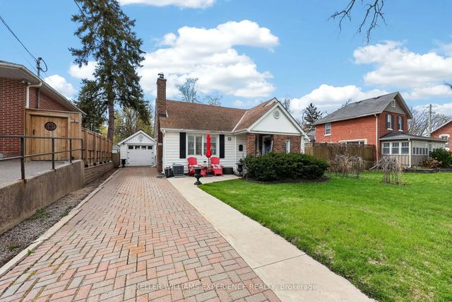 79 Penetang Street, Barrie
