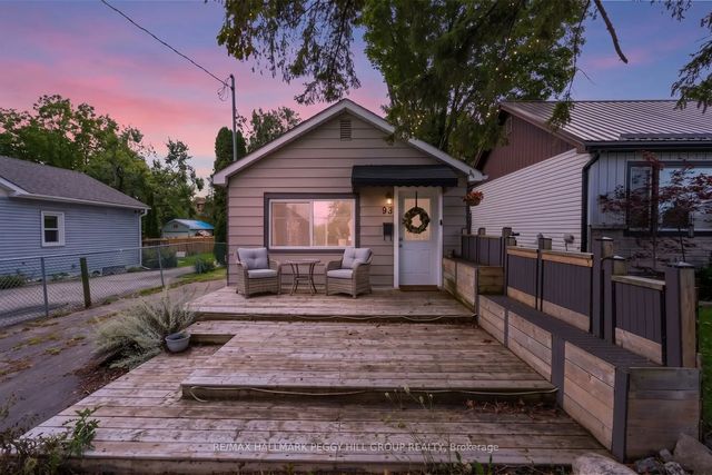 93 Bond Street, Orillia