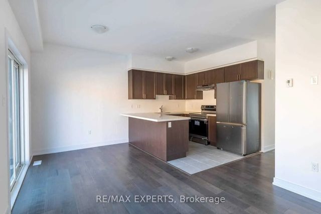 36 South Park Lane, Barrie